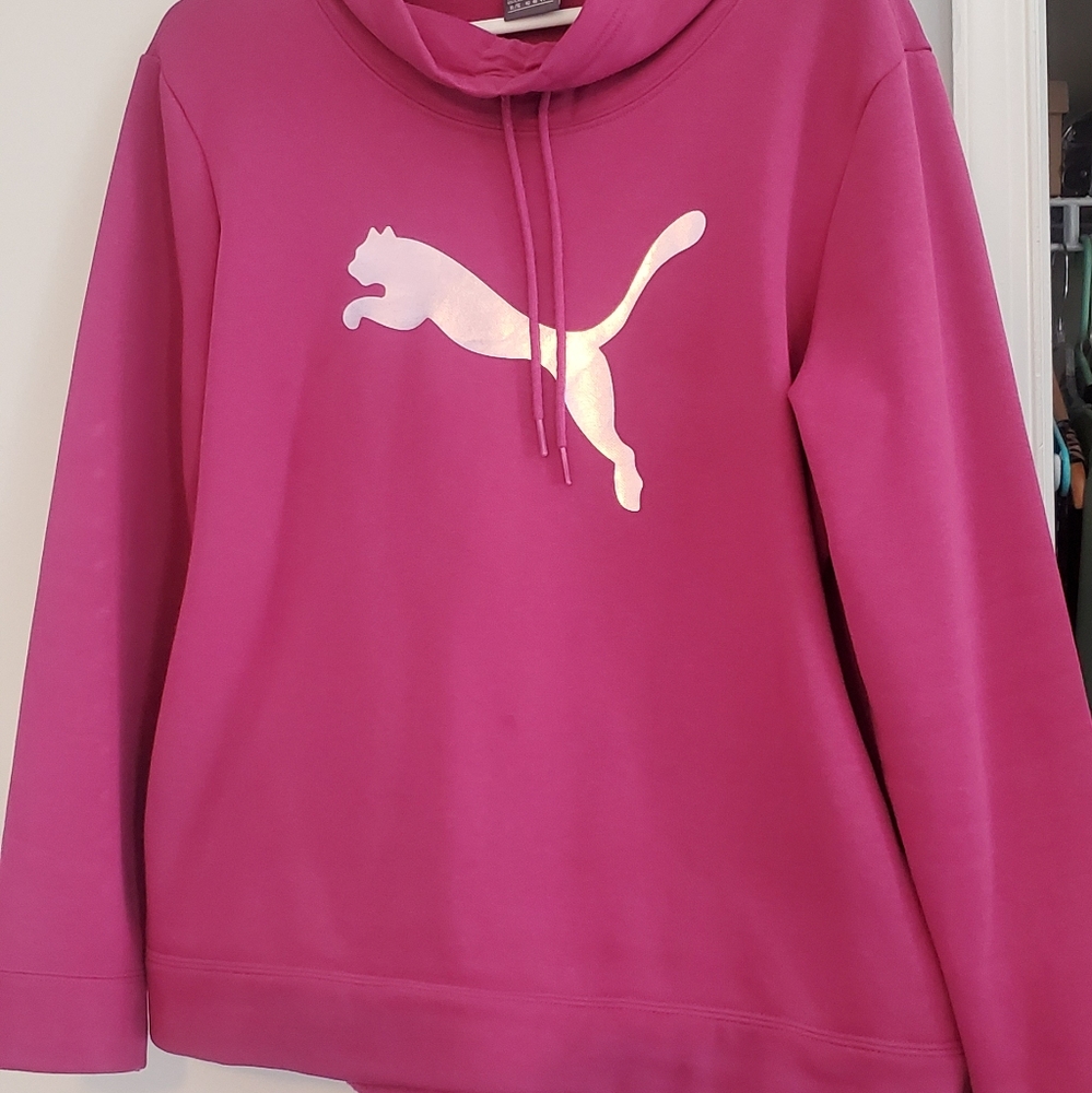 PUMA sweatshirt